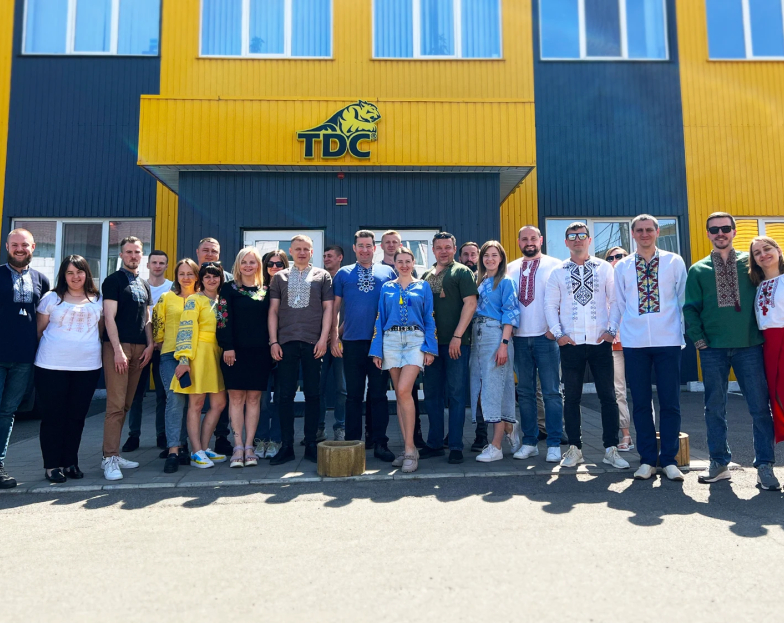 Вітаємо зі Всесвітнім днем вишиванки! Вітаємо зі Всесвітнім днем вишиванки!