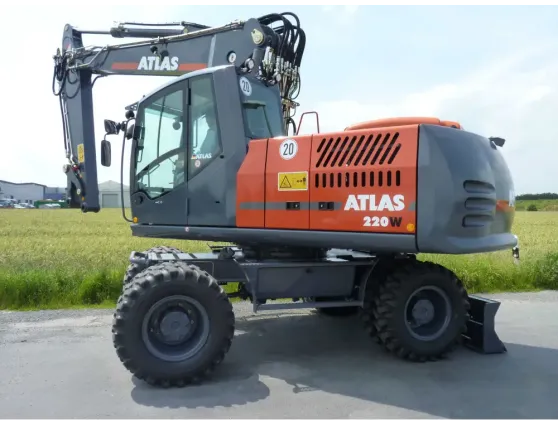 Колісний екскаватор Atlas 220W